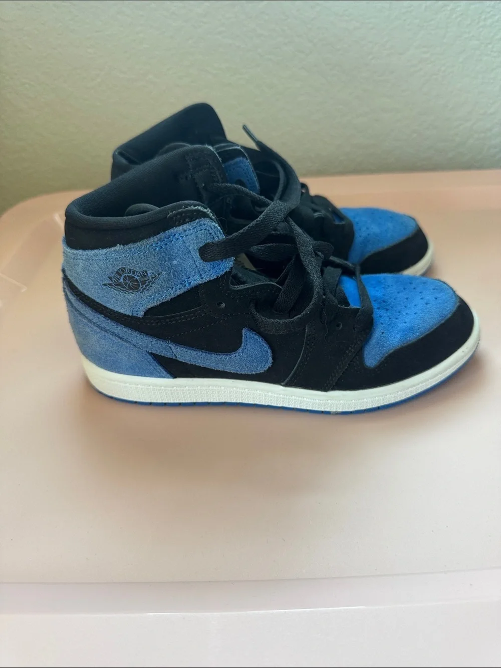 Nike Air Jordan 1 Retro High Youth Suede Sneakers Blue and Black Size 3Y